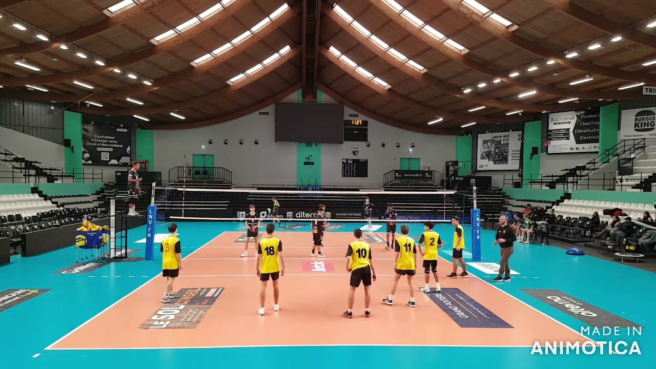 vivonne M18 vs stade