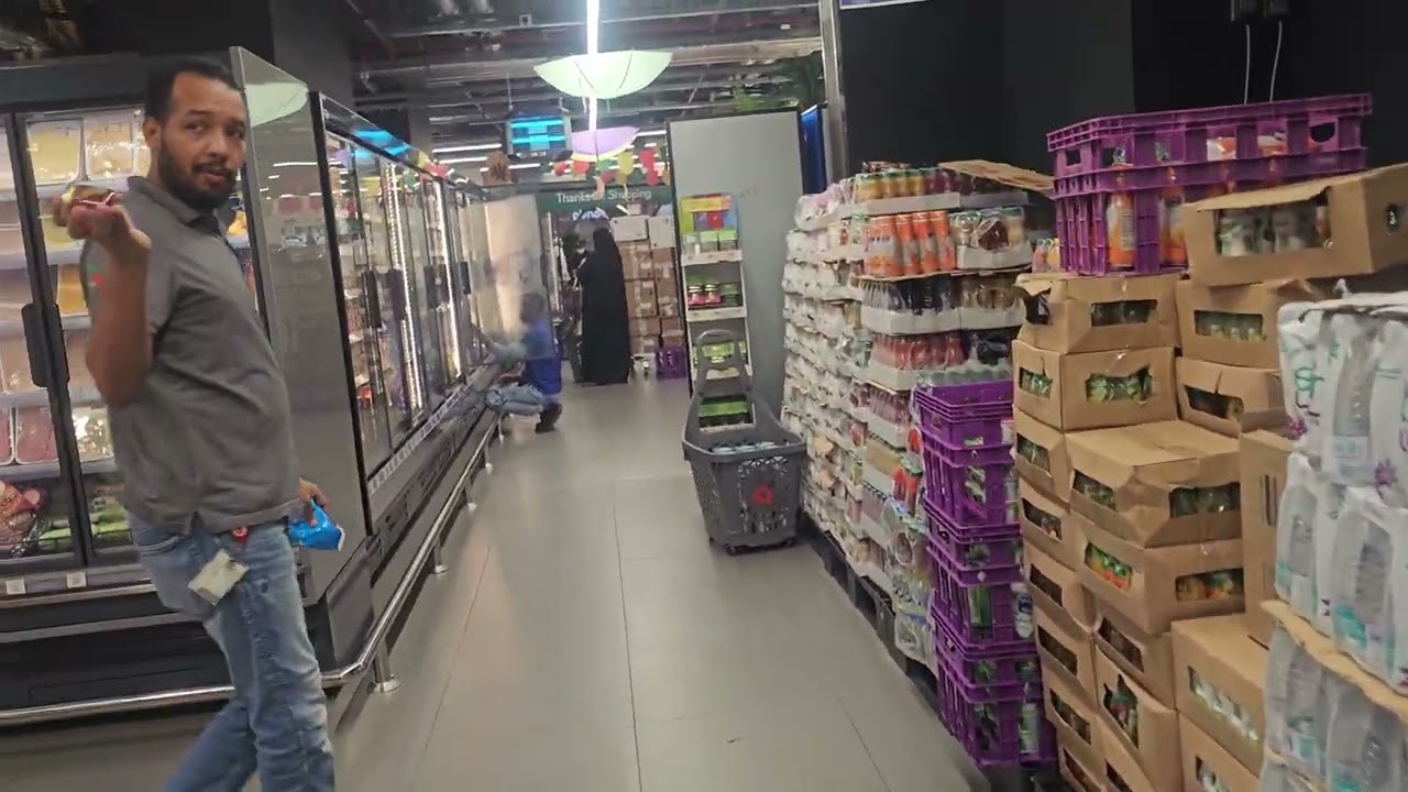 Clock tower shopping🕋👌👌