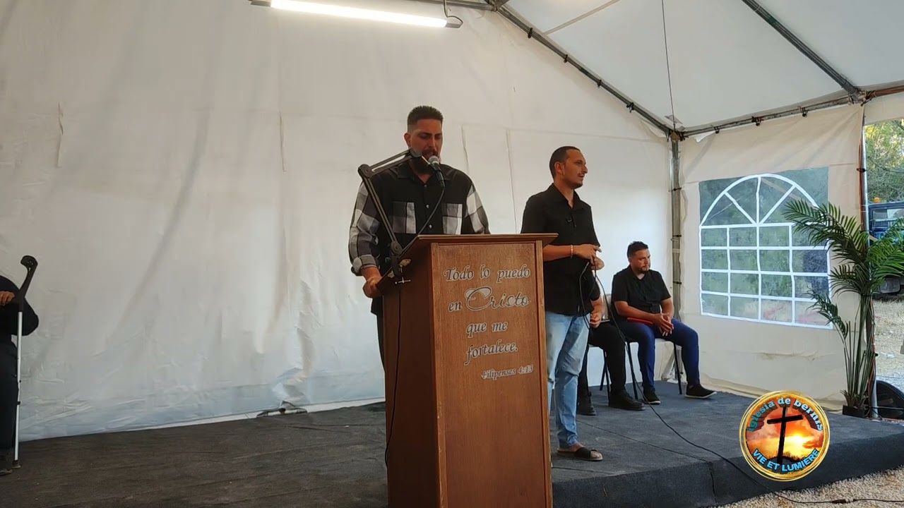 Juan de Vauvert y frasquito de ( alabanza)