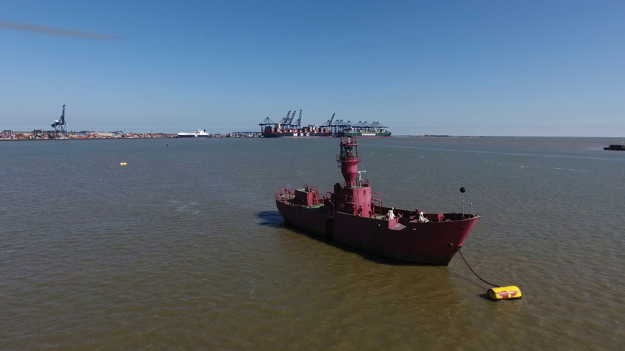 LIGHTVESSELS FELIXSTOWE SHOTLEY HARWICH  DJI PHANTOM DRONE IPSWICH SUFFOLK ESSEX
