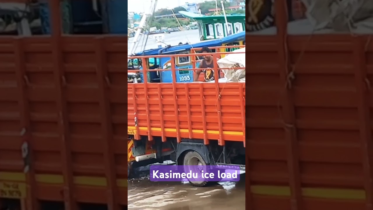 kasimedu Beach #kasimedu #kasimeduboat #iceload #northmadras