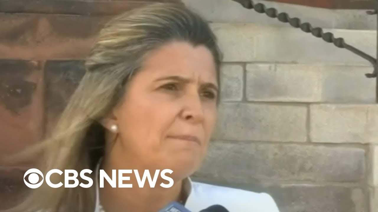 School superintendent charged over alleged threatening texts