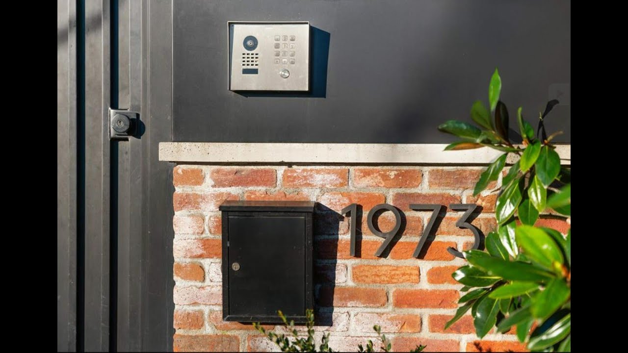 1973 Creelman Avenue, Vancouver - The Partners Real Estate - Derek Grech