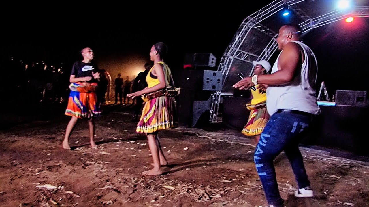 DJ Mfundhisi Mixed Video Songs (N'wa-Dzeku-dzeku Village, Giyani, Limpopo) (Ntwanano Media)