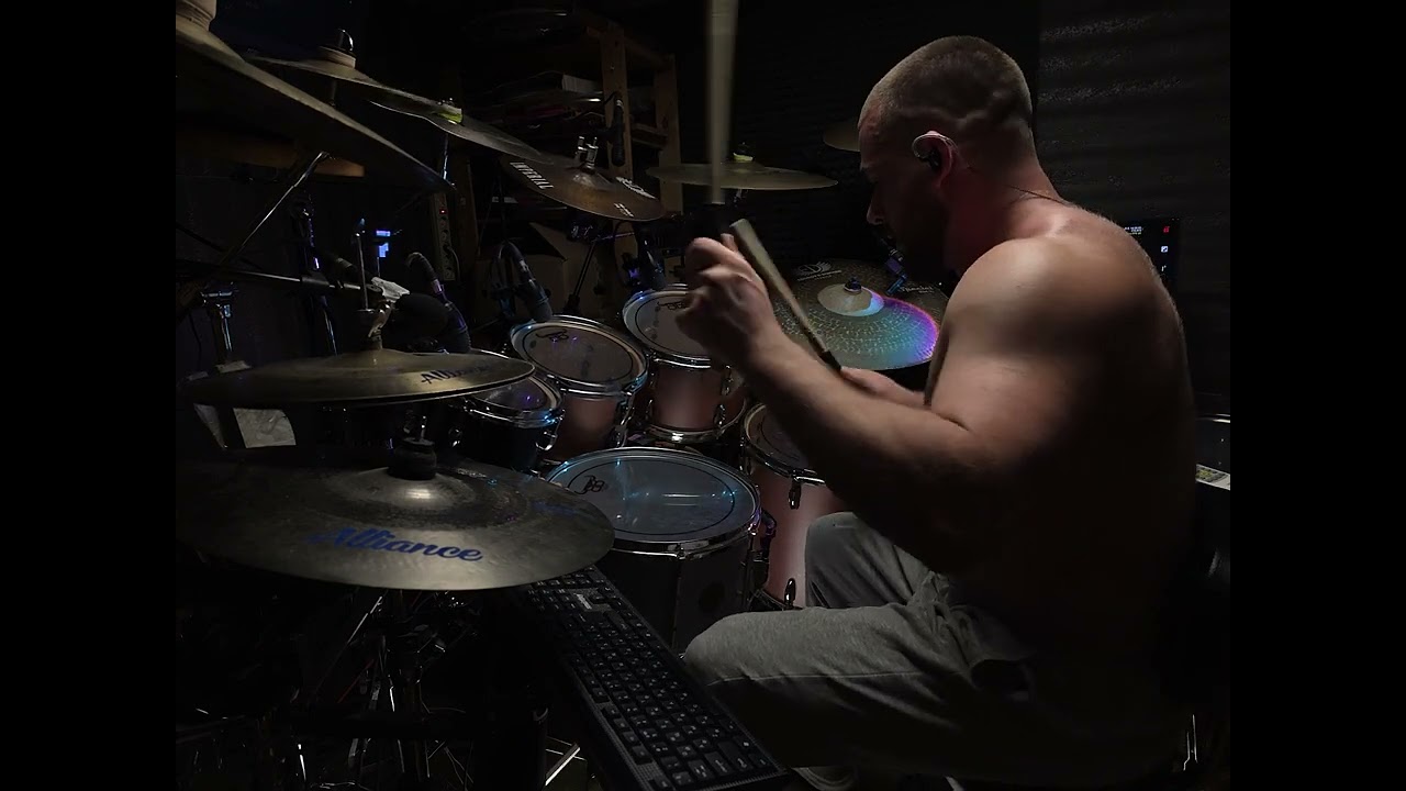 300bpm drumming 