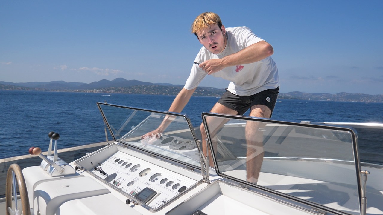 ASMR IN BOAT