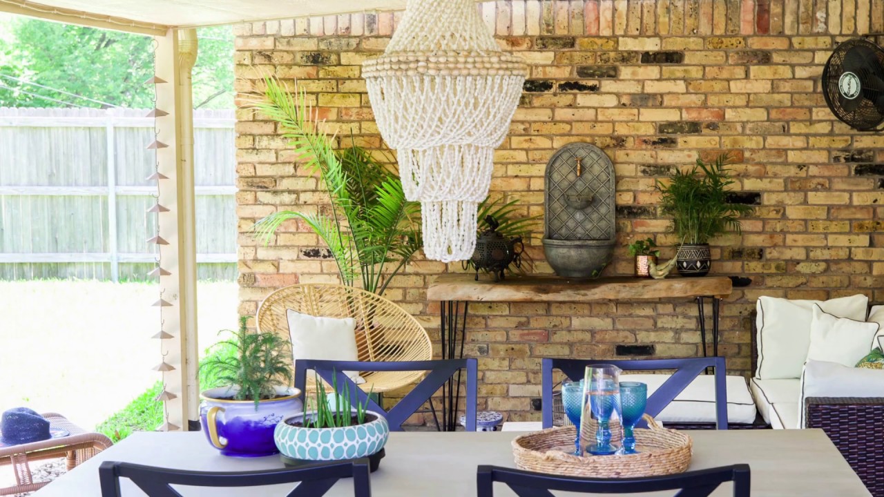Beautiful and Classic Ideas for Covered Outdoor Living Spaces