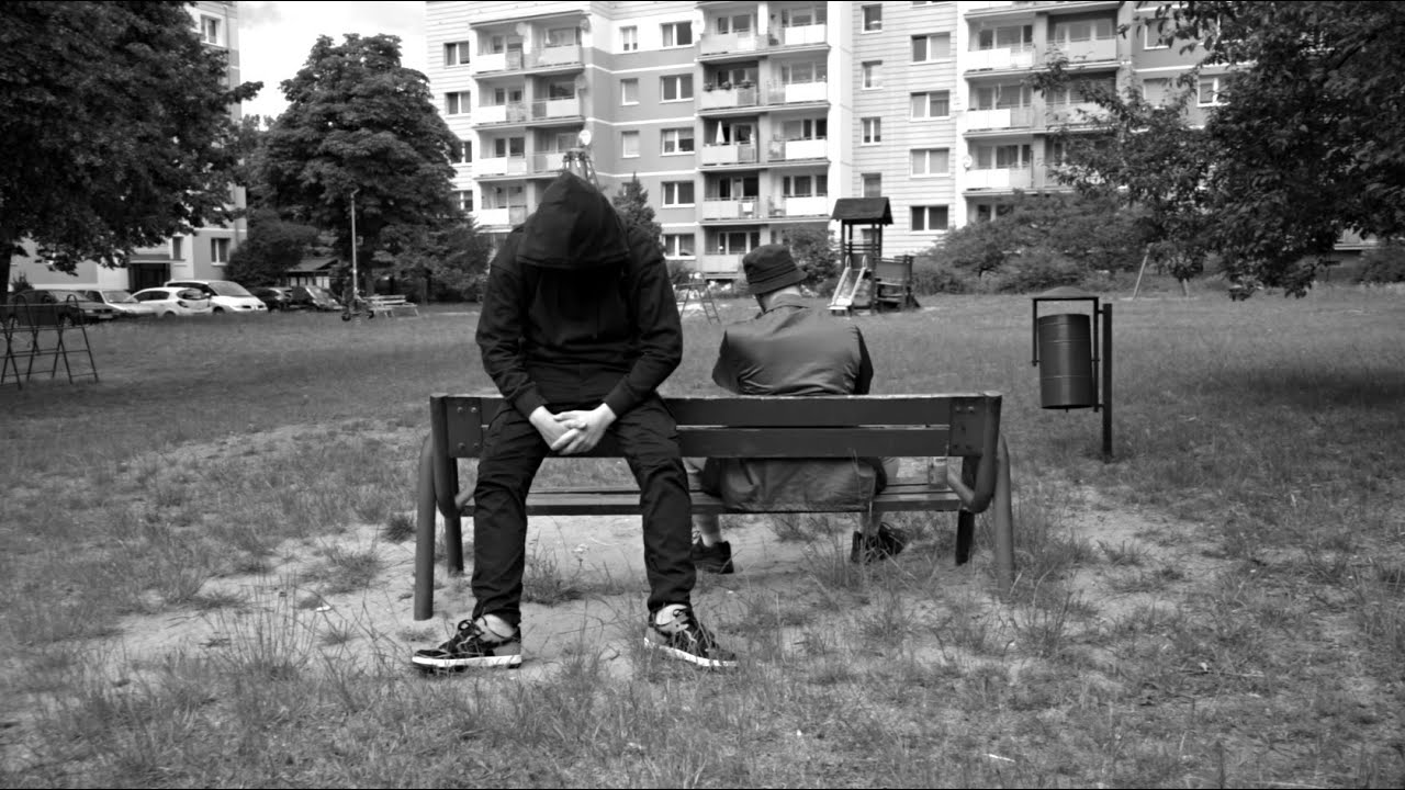 PIKERS FT.MELON - NA METALOWEJ HUŚTAWCE PROD.PIKERS