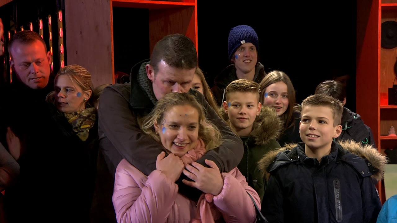 Verrassingsoptreden Stan Van Samang: De Warmste Week 2019                         Tom en Sylvie
