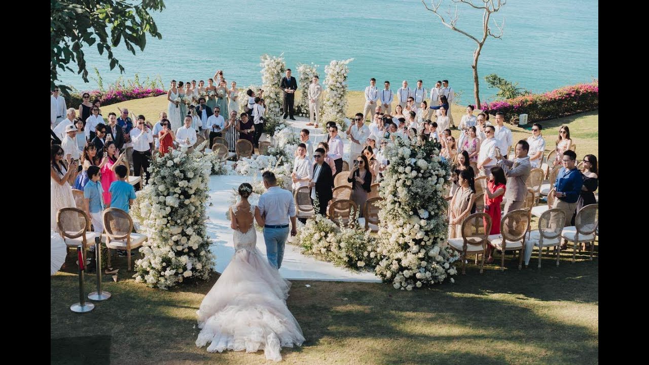 Sonia & Calvin’s Luxury Wedding at AYANA SKY, Ayana Resort Bali | Bali Destination Wedding