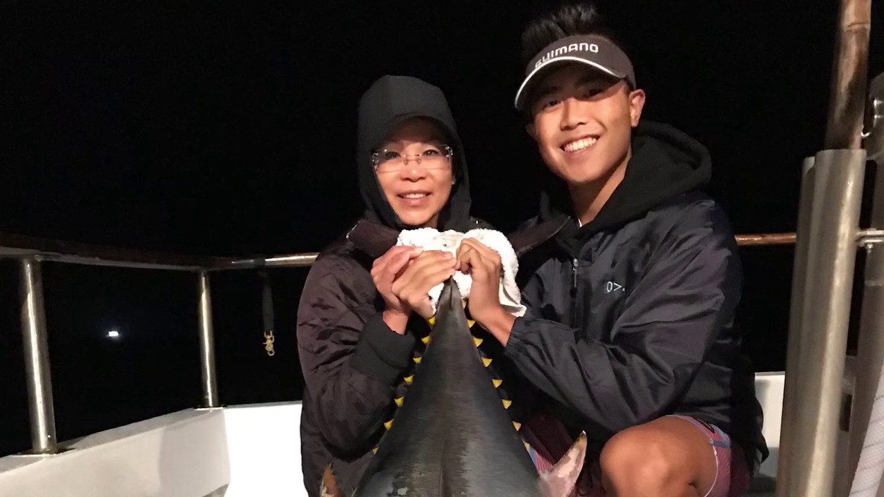 Our 1st 2017 Jumbo Bluefin Tuna on The Prowler - Fisherman's Landing