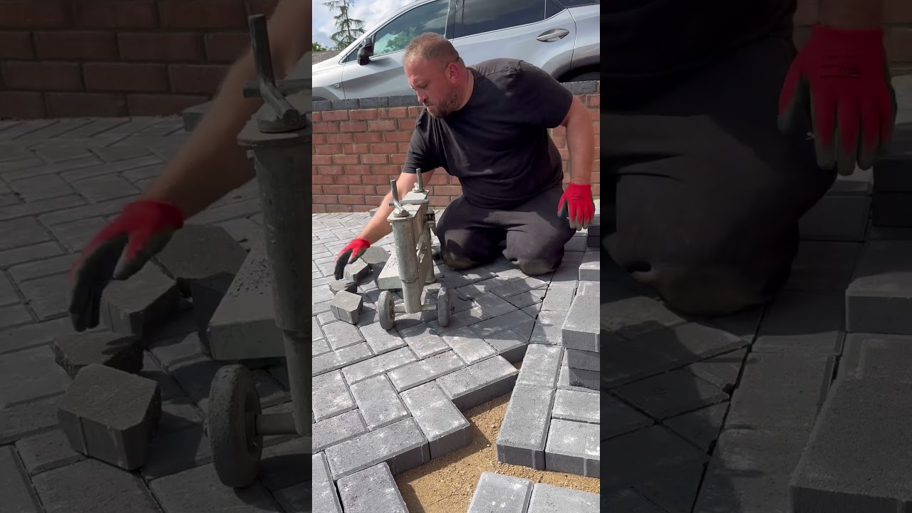 Block Paving #baustelle #construction #blockcutting #automobile #roofing