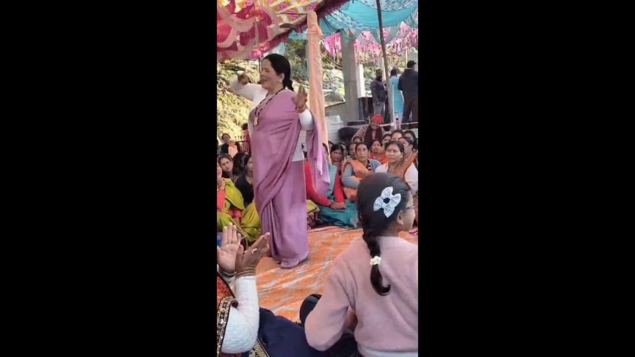 चाची का डांस ♥️ full video ♥️