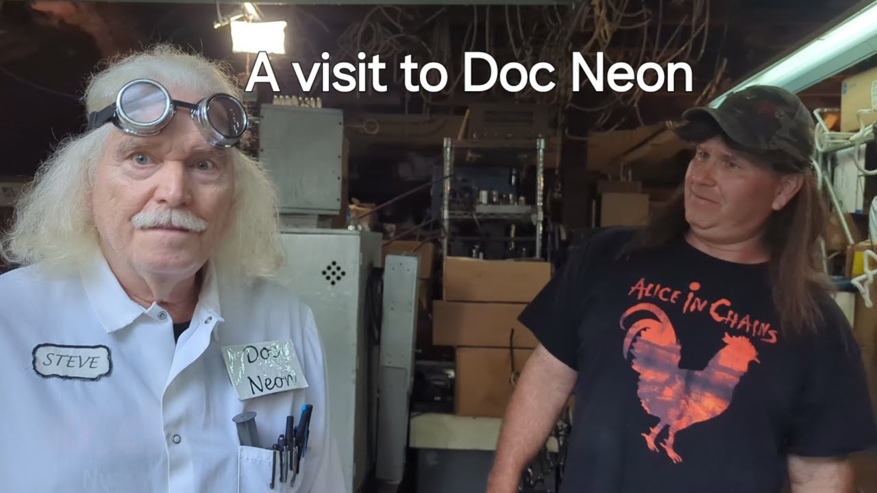 A surprise visit to doc neon 😆 #tarylfixesall  @tarylfixesall  #neonlights