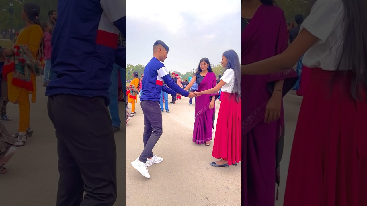 Girls Rose Prank Dekho😍&hearts;️ #youtube #viral #trending #public #reaction #shorts #stunts #flips #video