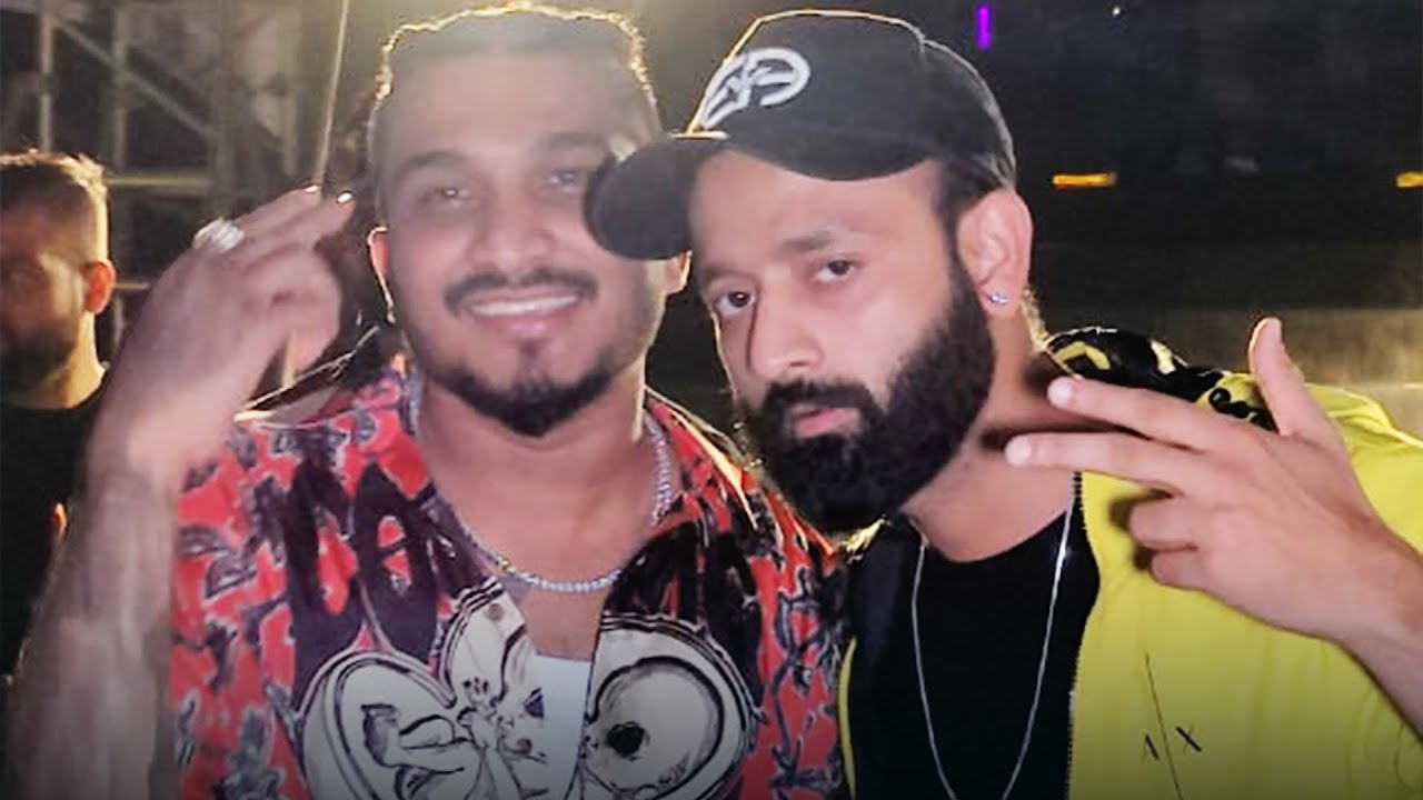 ‪@viviandivine‬