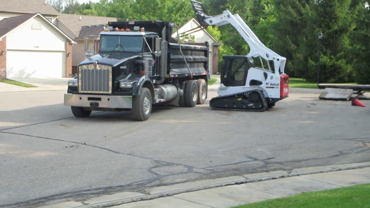 Bobcat T870