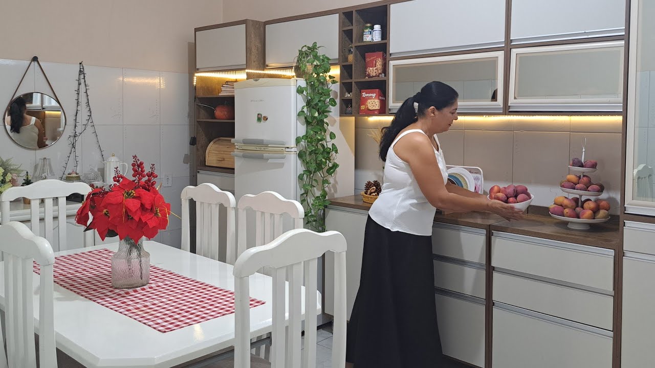 A Arte de Viver Devagar Com Café da Manhã Recheado | Alegria e Limpeza Detalhada na Cozinha 