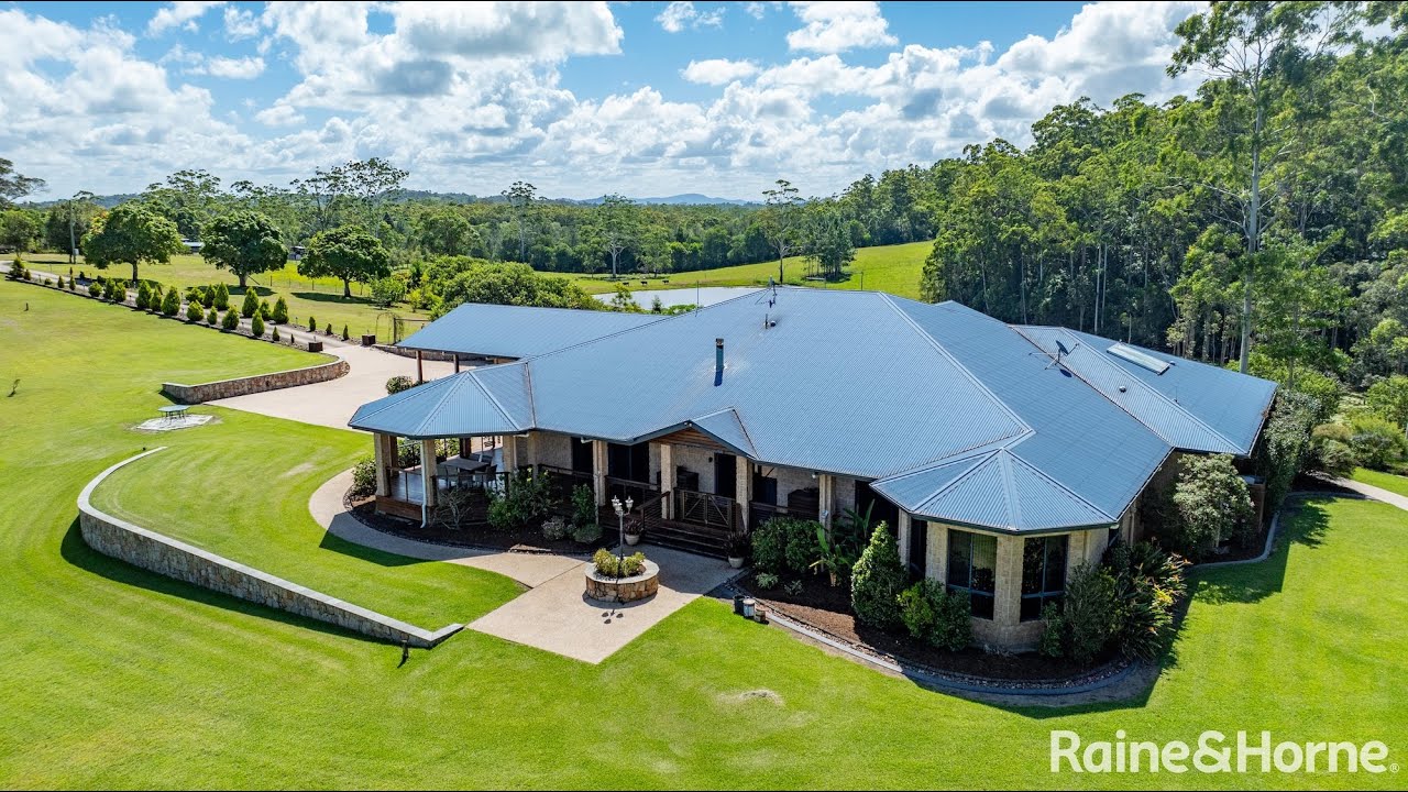Grand Noosa Hinterland Retreat For Sale - Raine & Horne Noosa Hinterland