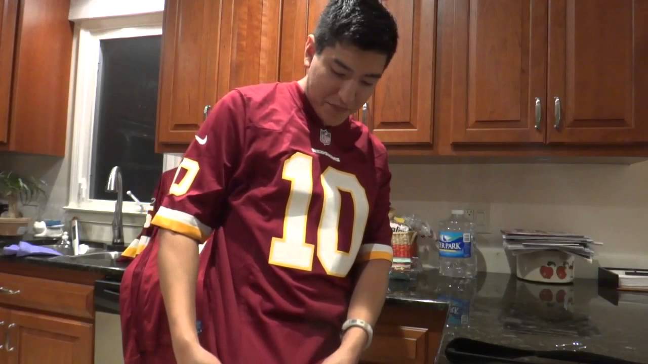 NFL Nike Game Jersey and Reebok Replica Jersey: Comparison