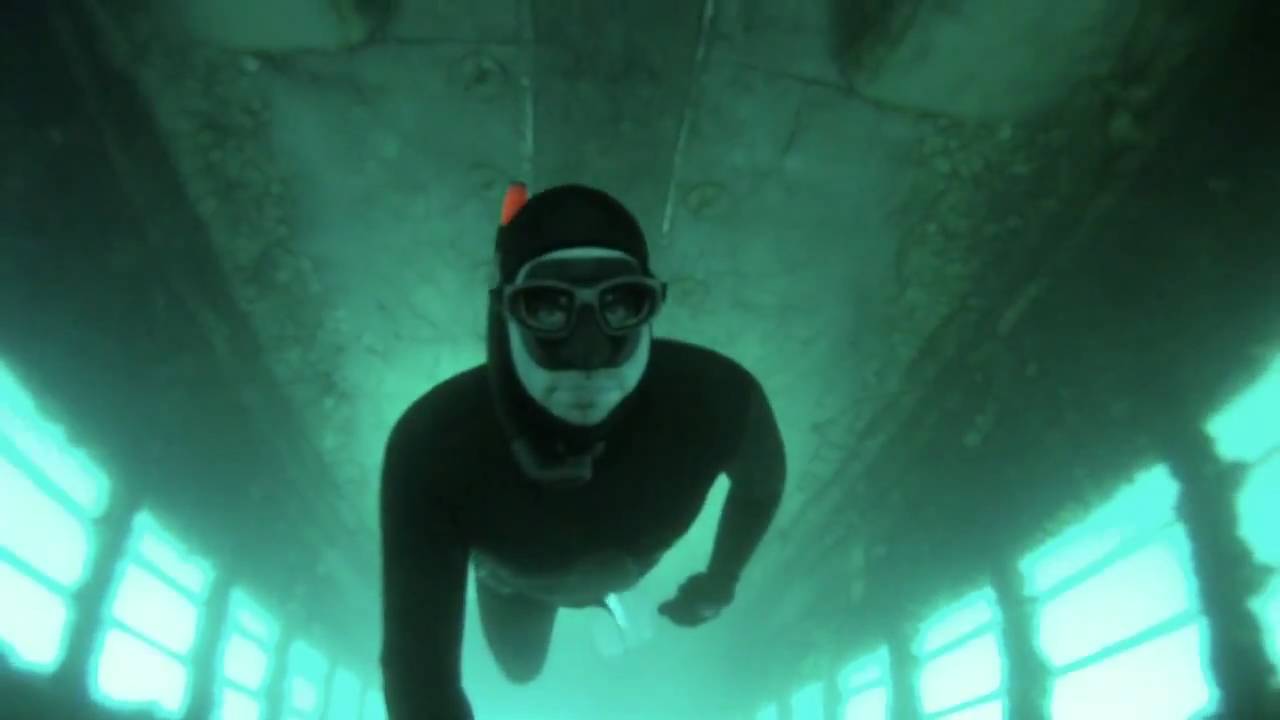 Freediving the bus at Dutch springs