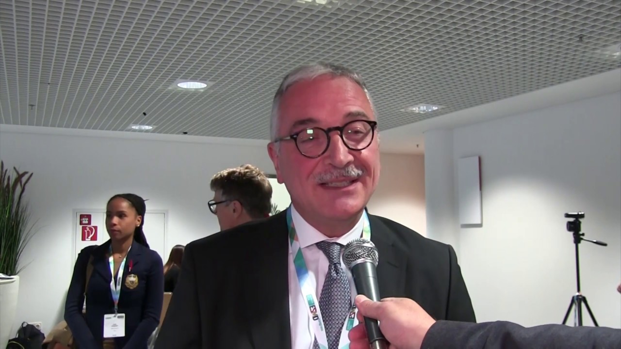 Tumore al seno metastatico HR+/ HER2-, palbociclib aumenta la sopravvivenza