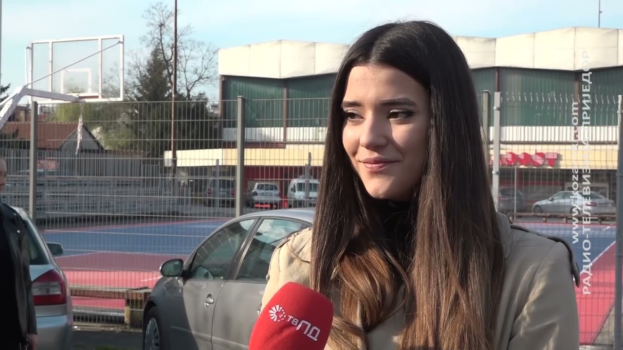 PRIJEDORSKI MATURANTI NA ''DANU OTVORENIH VRATA''
