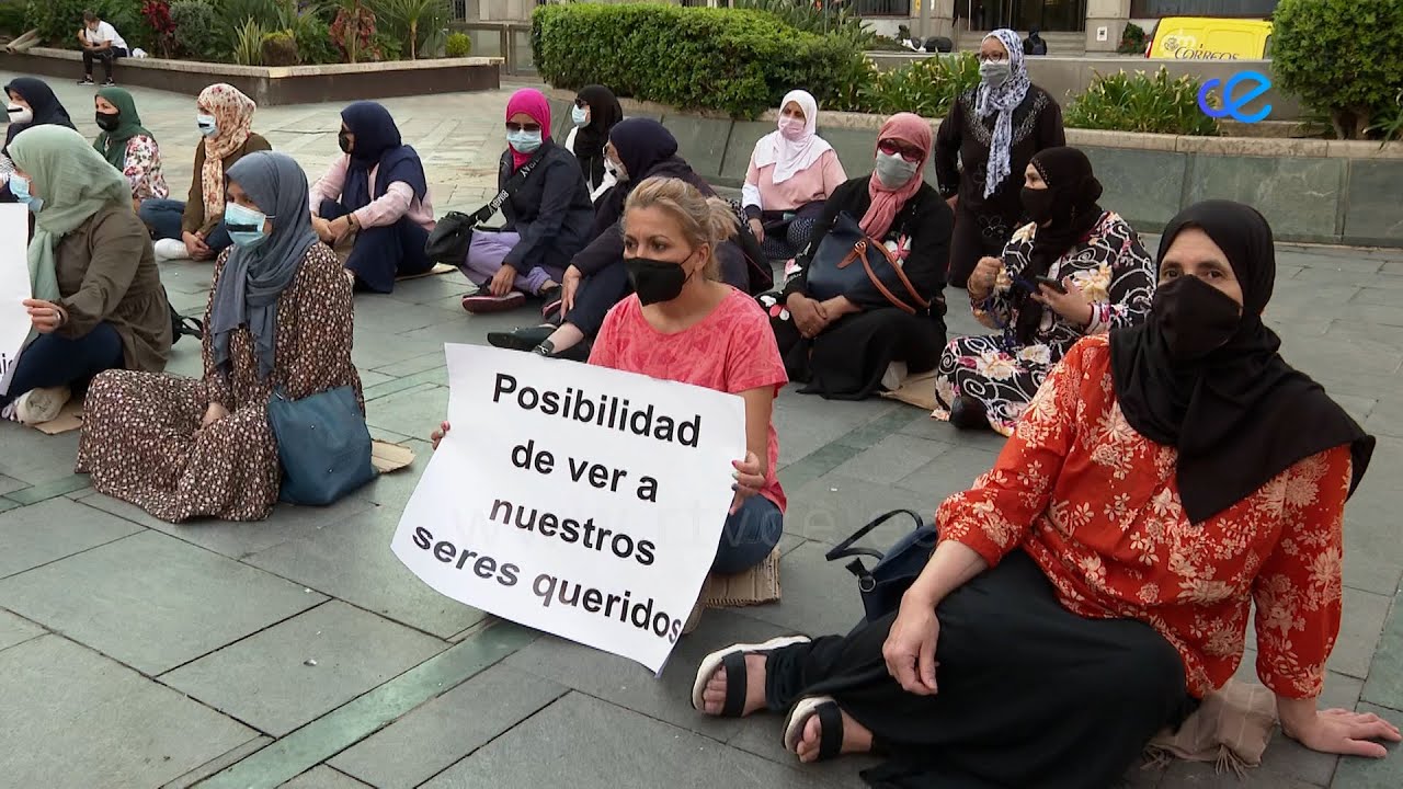 Los trabajadores transfronterizos se concentran un lunes más
