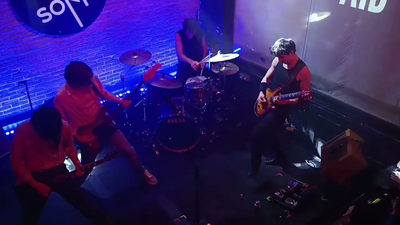 Feather Aid Live Paris Supersonic Partie 1         . ..   2 janvier 2026