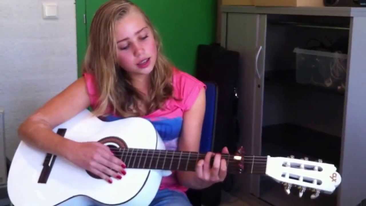 Protestsong tegen de Woontoren van Marlou Megens