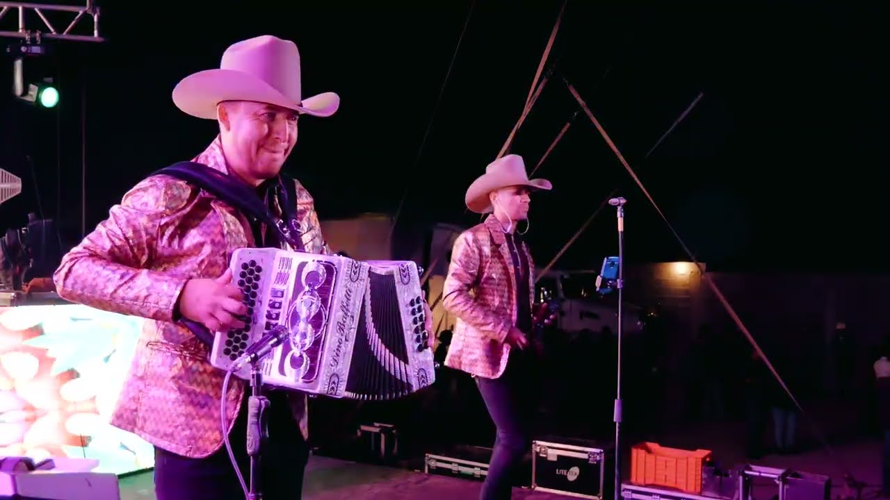 LEGITIMO 1° TANDA - Mis XV años Yamileth Vazquez Bautista- Corte Primero, Mexquitic de C. S.L.P.