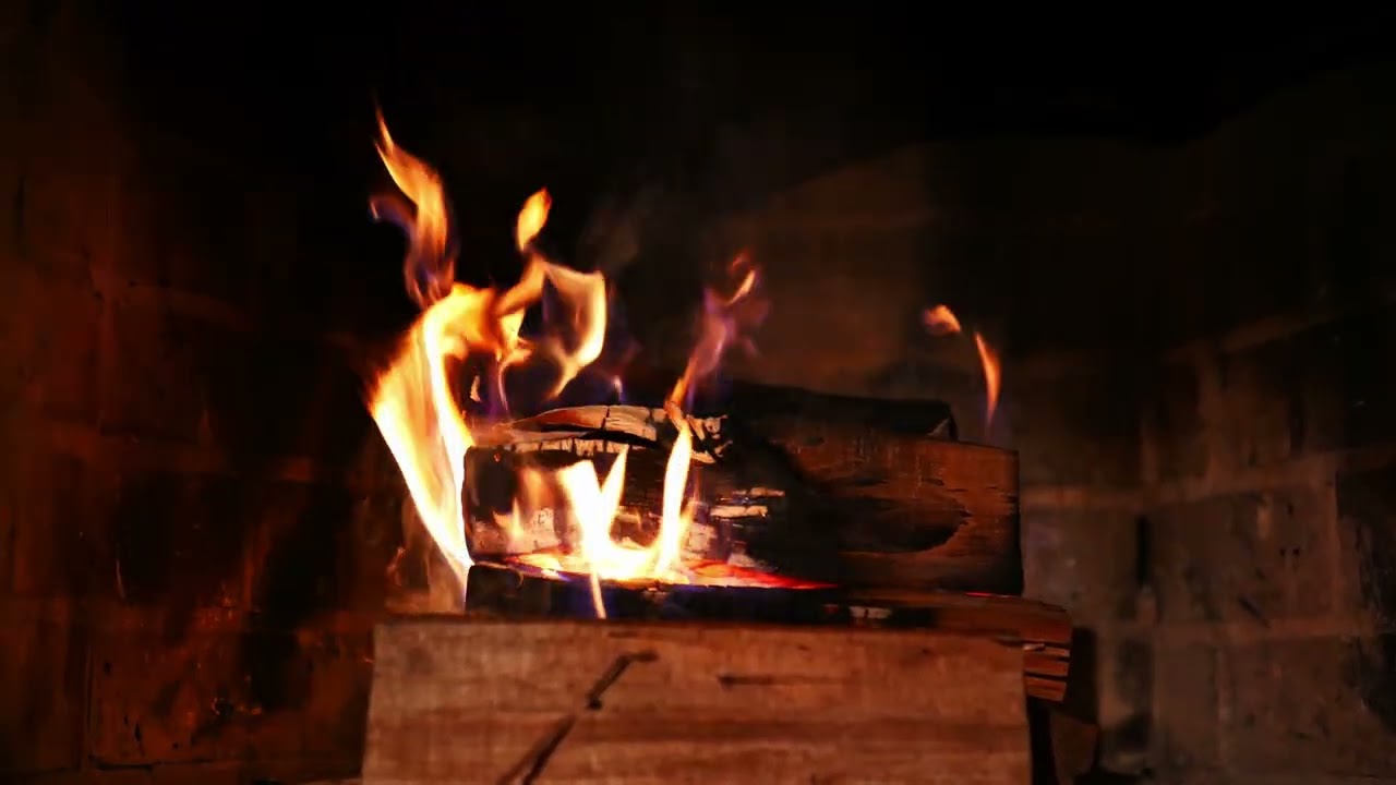 Cozy Fireplace: Relaxing Crackling Fire for Deep Sleep & Meditation | 432 Hz tunned