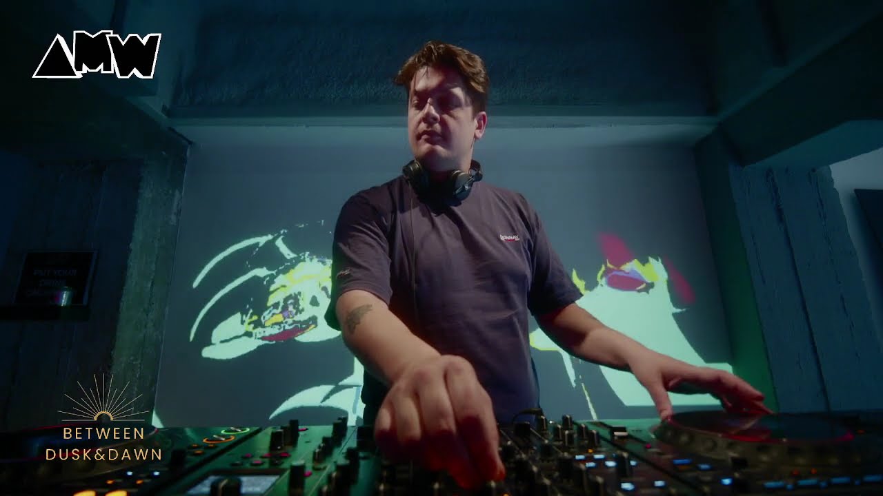 Between Dusk & Dawn @ Amsterdams Most Wanted FM // Invalid Request