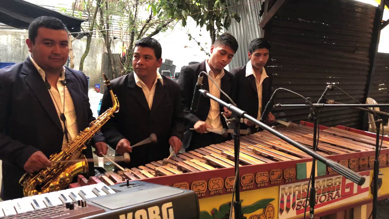 Me fui llorando - Marimba Sonora GC (EN VIVO)