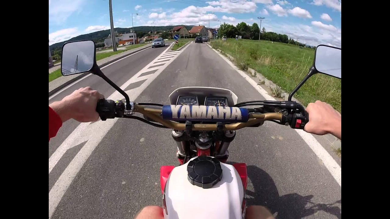 Yamaha XT 600 acceleration