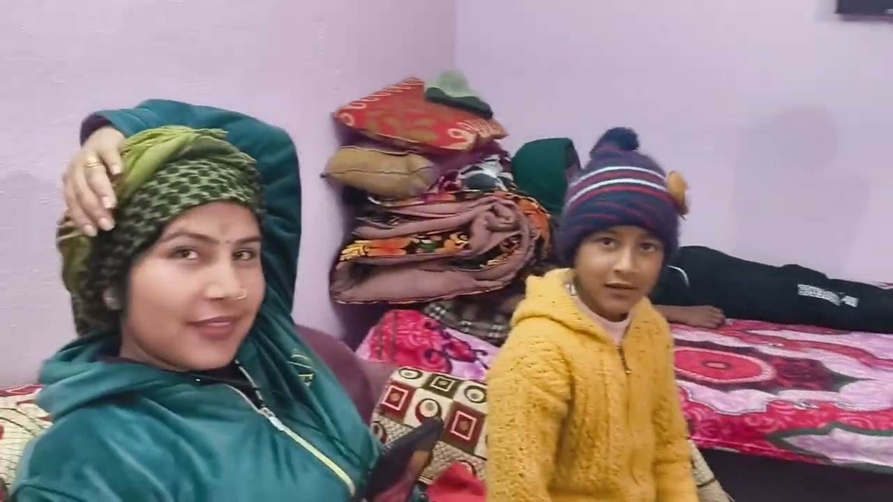 कैरम बोर्ड खेलते खेलते तनु की हुई लड़ाई🤣😅