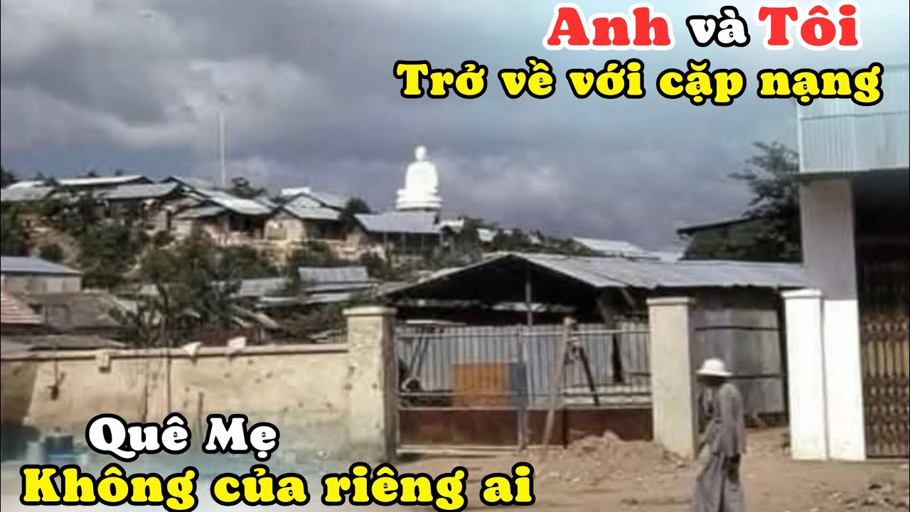Anh Và Tôi Trở Về Bằng Cặp Nạng Trên Quê Mẹ Không Của Riêng Ai