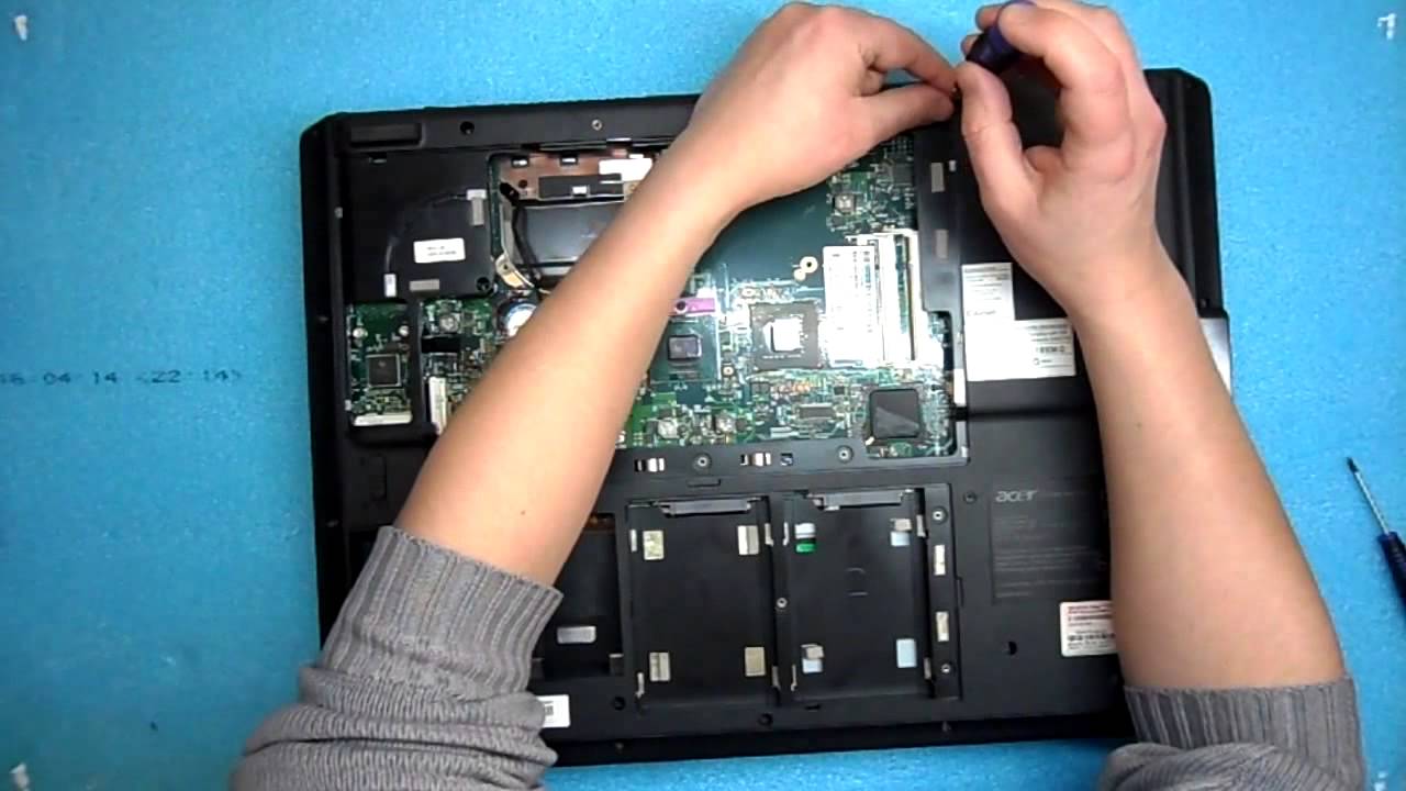 Полная разборка Acer Aspire 9920 series 9920g (Часть 1)