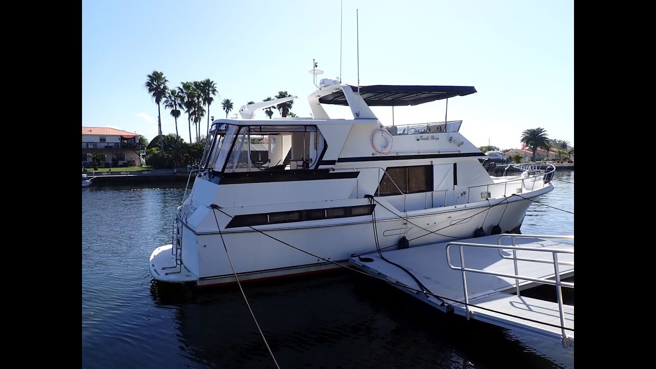 Incredible Marine Trader 47 Tradewinds Motor Yacht for Sale