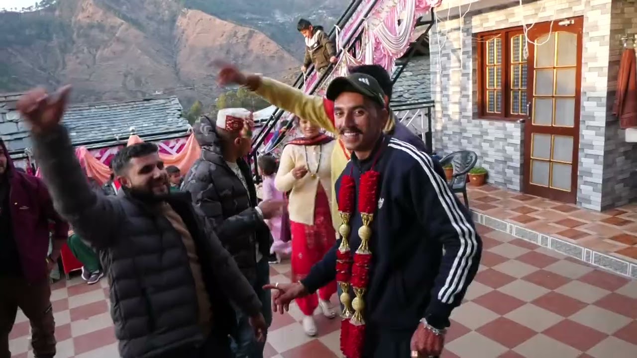 VINKAL WEDS AARTI PART 5