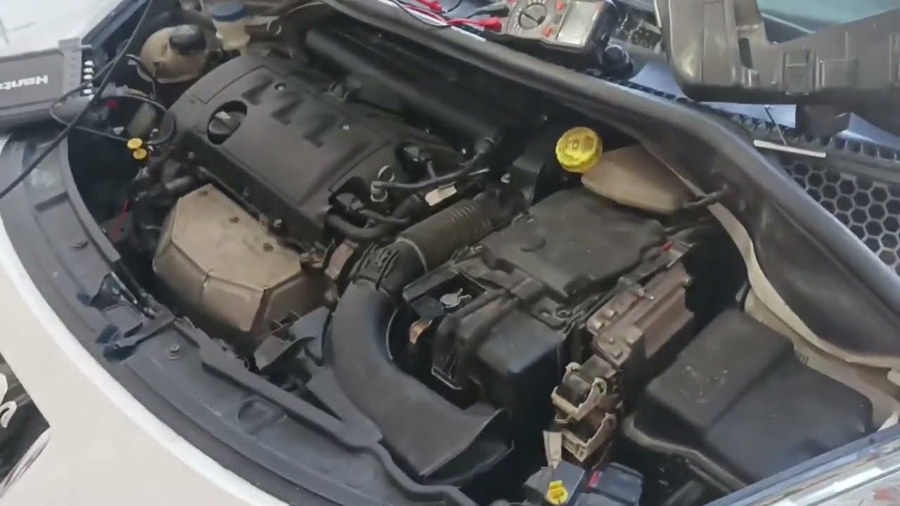 Problème ventilateur de liquide refroidissement marche en première vitesse Peugeot 207 1.4 VTI 95cv