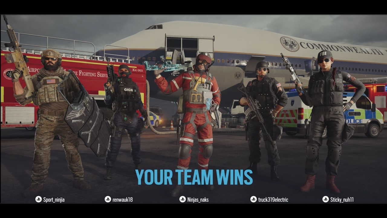 Playing Rainbow Six Siege Unranked with My Friends