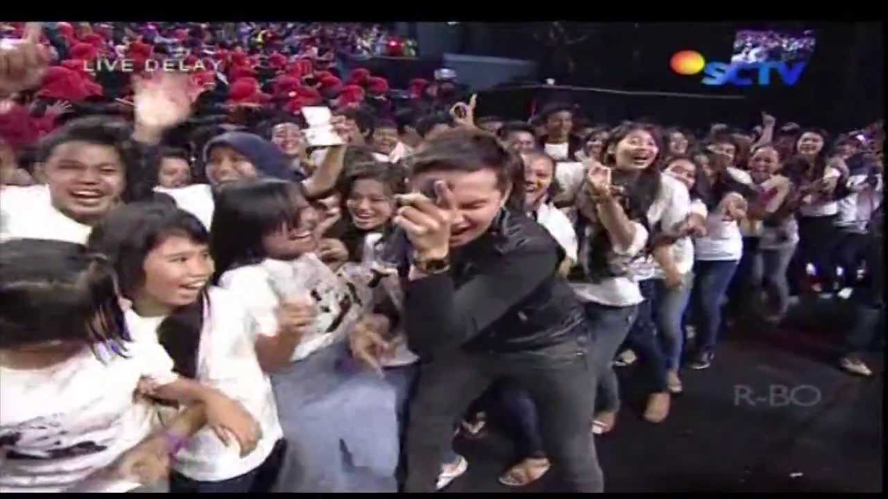 ZASKIA GOTIX Feat FITRI CARLINA Live At I Like This (20-01-2013) Courtesy SCTV