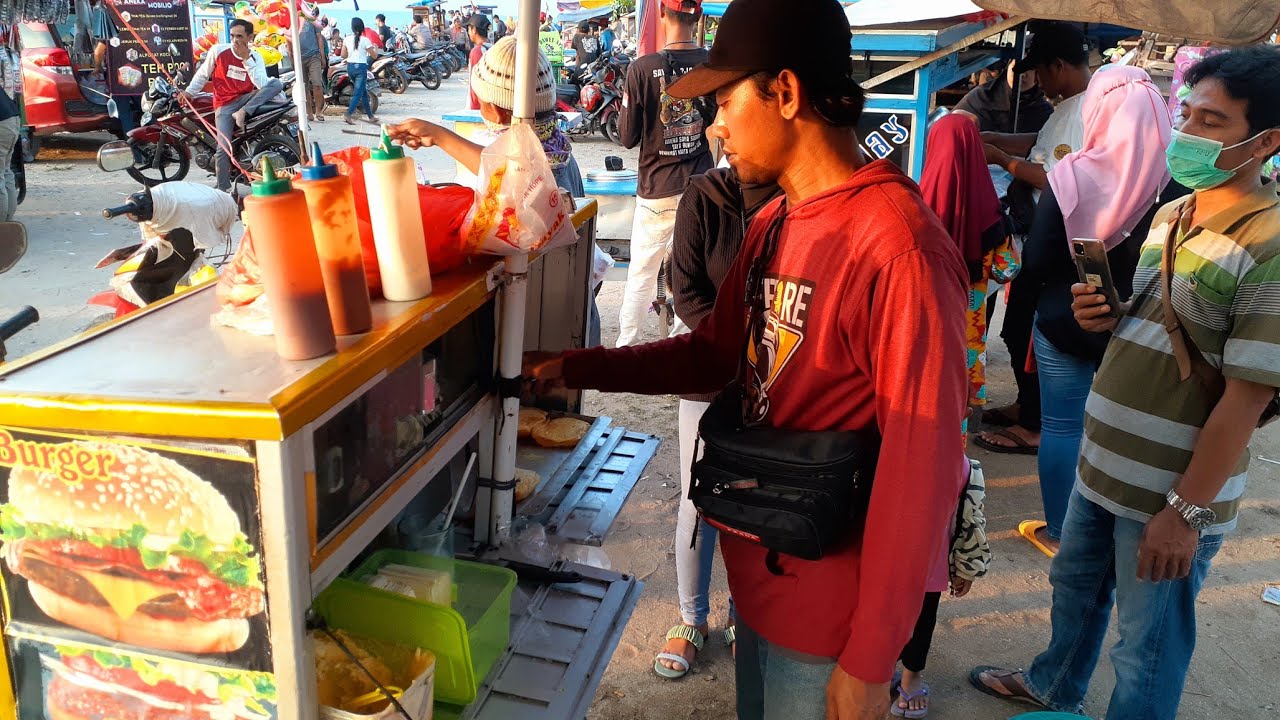 Indonesia Street Food - BURGER | October 2021