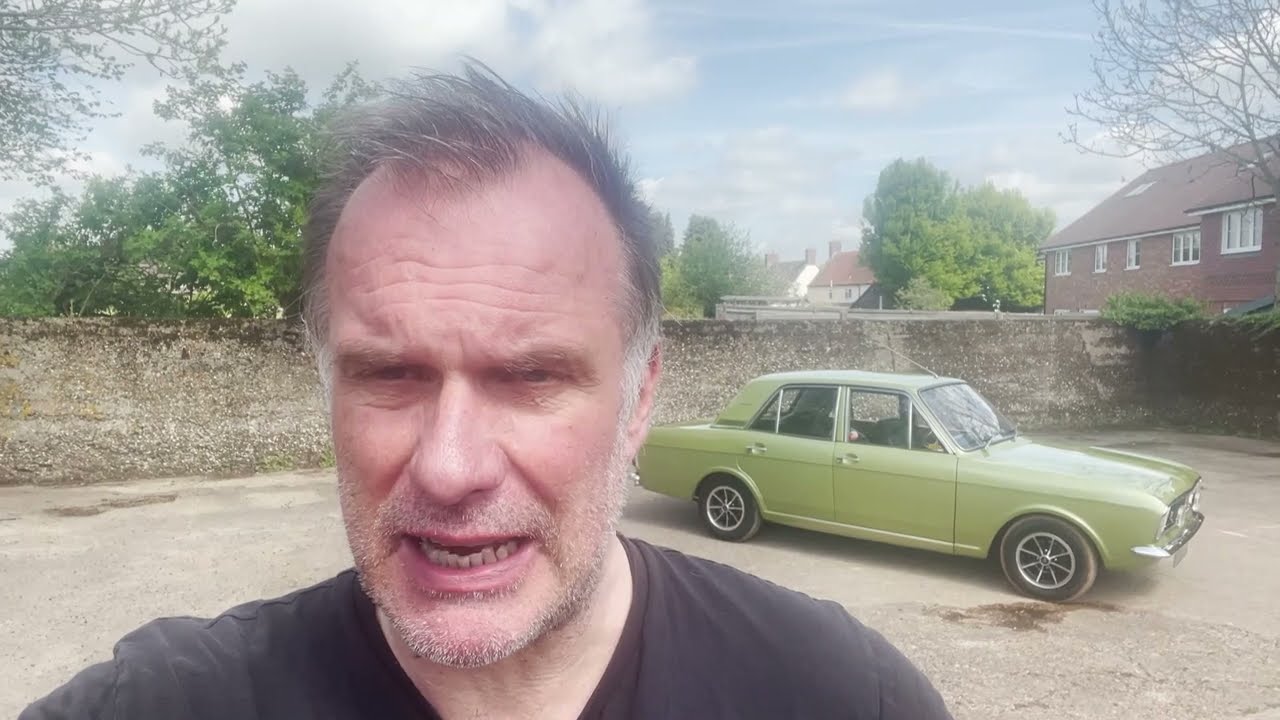 ford cortina 1600E for sale walkaround + starting, idling