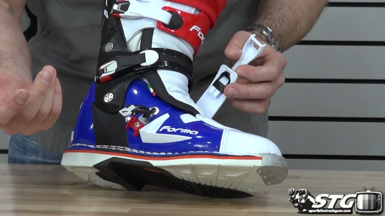 Forma Predator Offroad Boot Review from SportbikeTrackGear.com