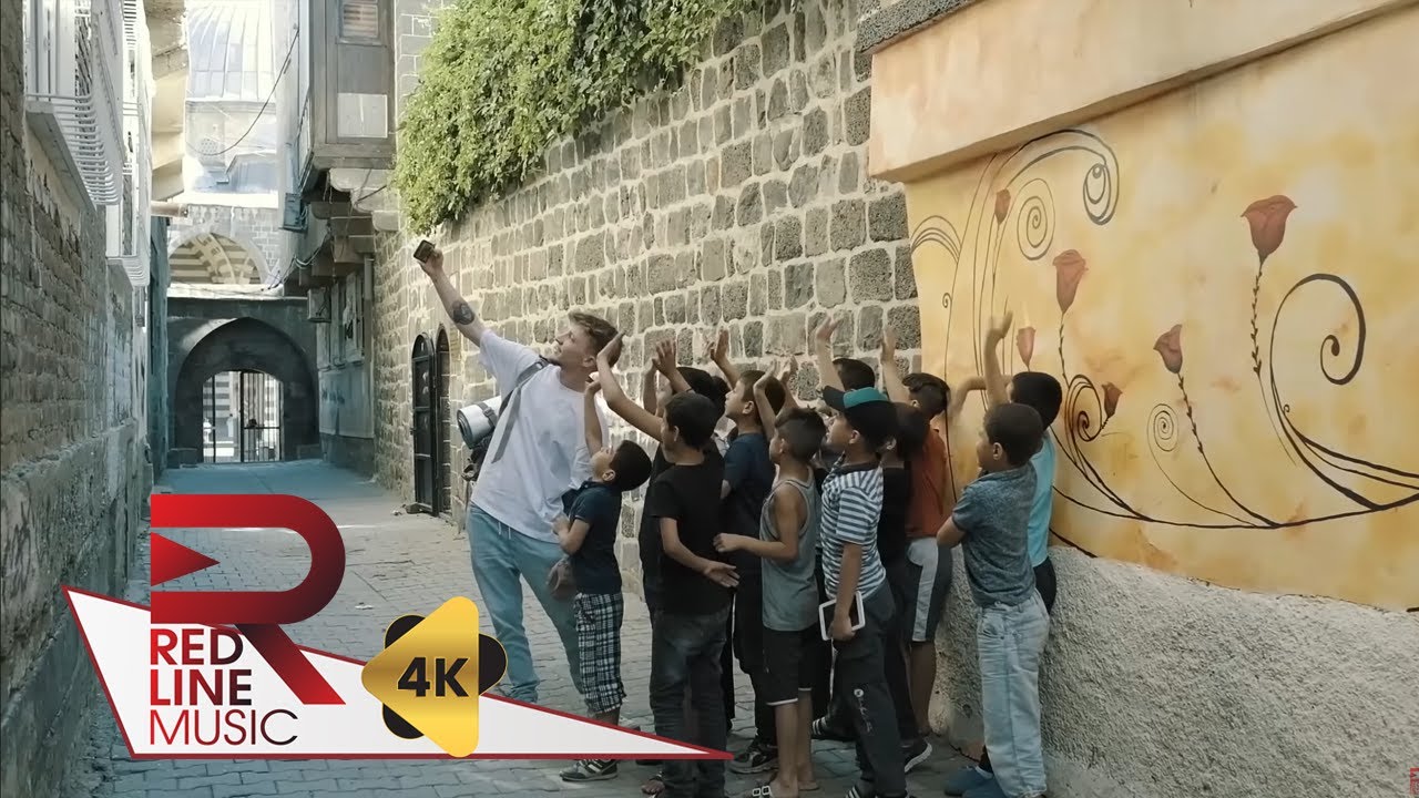 Diyarbakır'da Dokuz Nefes (Official Music Video)