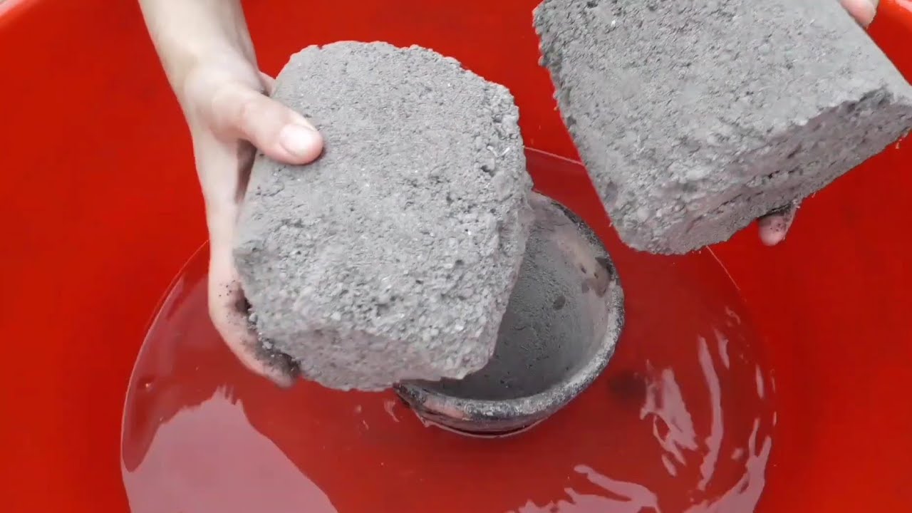 Pure Cement ashes by Mini🥁❣️ mouthwatering cups water crumbling+dry+paste play ASMR 😴💤🔥💦