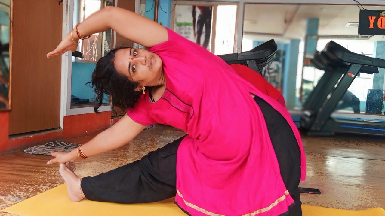 30 Min Daily Yoga Asanas for Beginners Weight Loss | Yoga Routine for Beginners at Home Men & Women