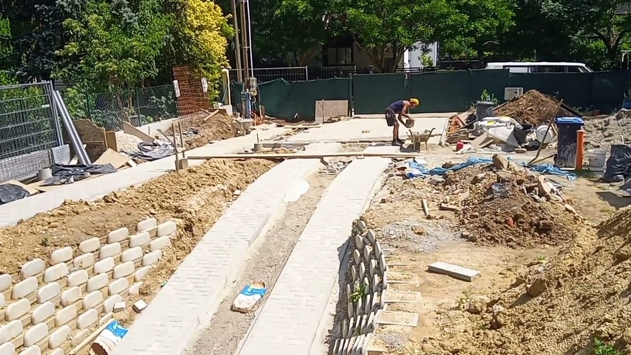 Viacolor aut&oacute;bej&aacute;r&oacute; | Viacolor gar&aacute;zslej&aacute;r&oacute; | T&eacute;rkő aut&oacute;be&aacute;ll&oacute; | T&eacute;rkő gar&aacute;zslej&aacute;r&oacute; | T&eacute;rkőrak&aacute;s.